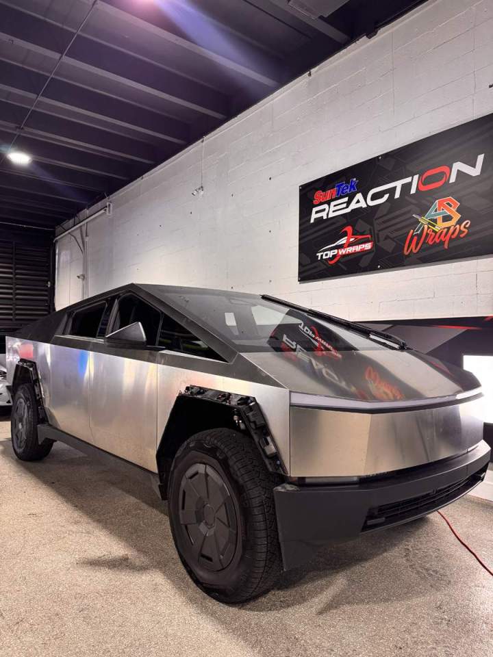 Paint Protection Film Installer – Miami