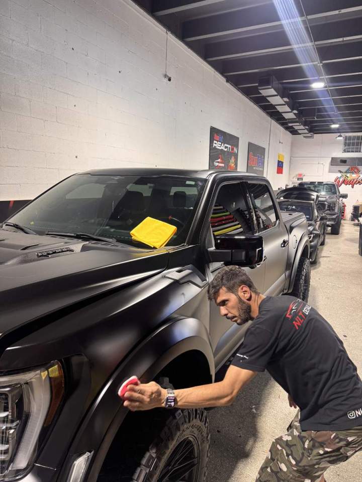 Paint Protection Film Installer – Miami